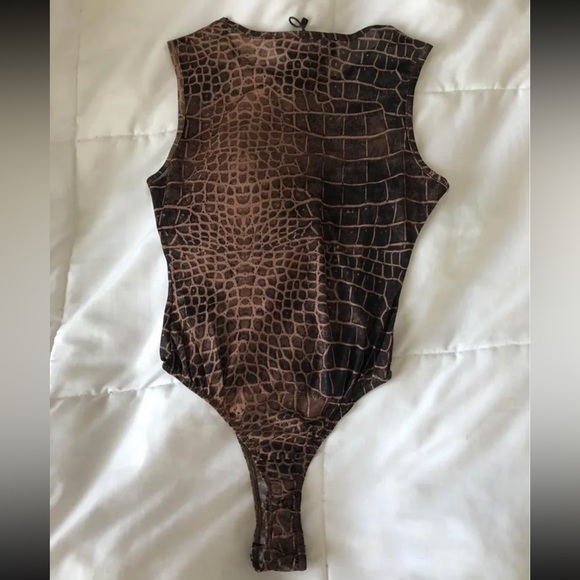 Lioness Mesh Snakeskin Pattern Bodysuit - Picture 3 of 4